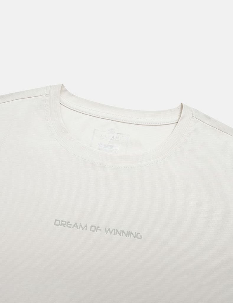 Áo t-shirt nữ ngắn tay cổ tròn logo ngực