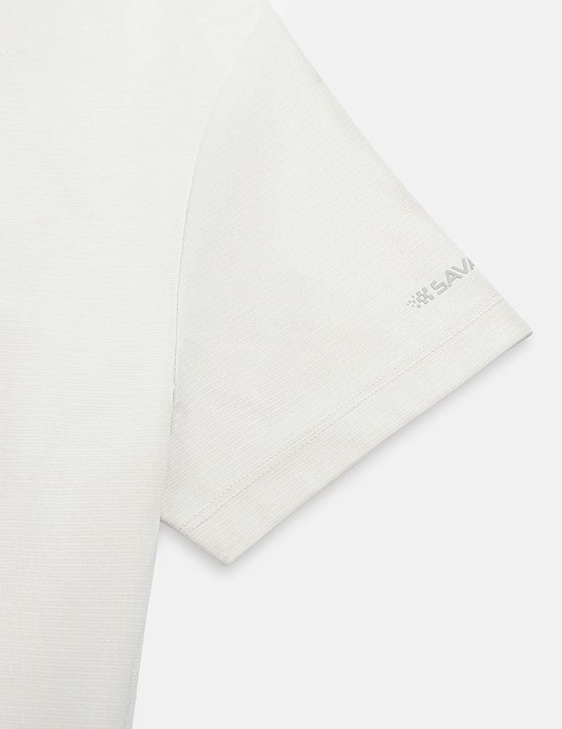Áo t-shirt nữ ngắn tay cổ tròn logo ngực