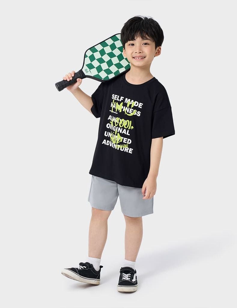 Áo t-shirt bé trai ngắn tay cổ tròn in hình trước ngực