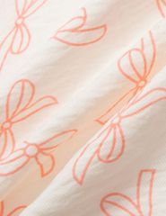 Áo sơ mi trẻ em ngắn tay cổ sen kẹp bèo