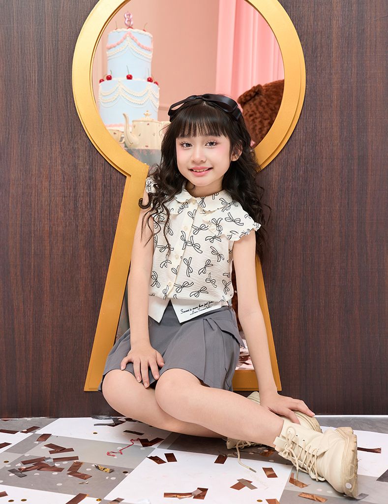 Áo sơ mi trẻ em ngắn tay cổ sen kẹp bèo