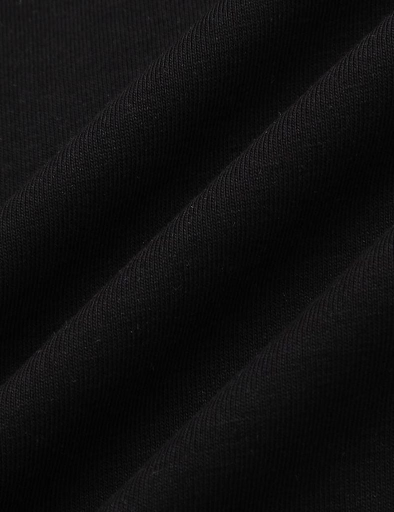 Áo T-shirt trẻ em cổ tròn hình in trước ngực