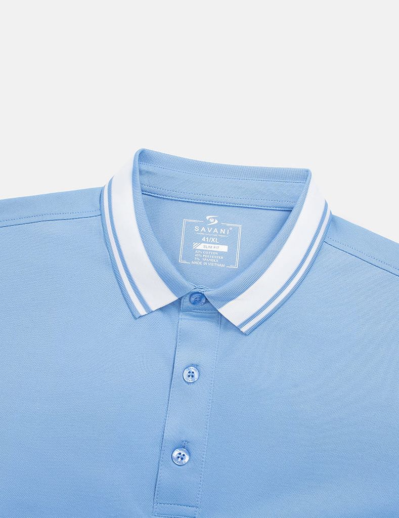 Áo phông có cổ nam mắt chim xẻ tà dáng ôm