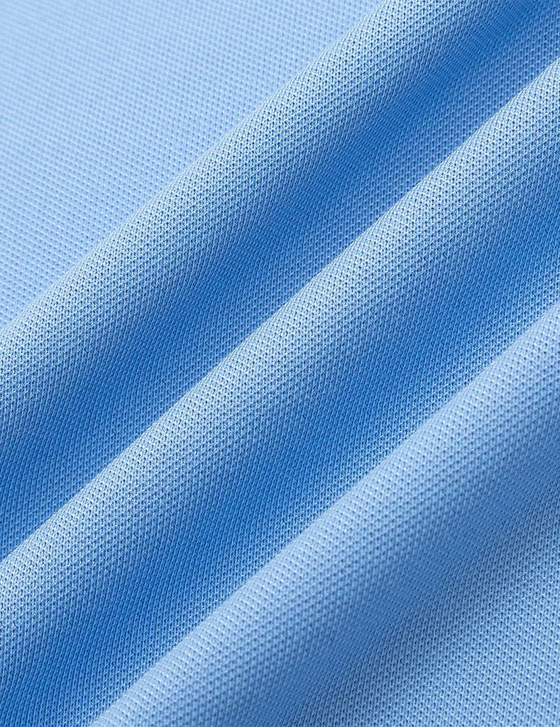 Áo phông có cổ nam mắt chim xẻ tà dáng ôm