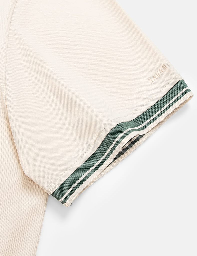 Áo phông có cổ nam mắt chim xẻ tà dáng ôm