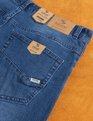 Quần jean nam mài nhẹ