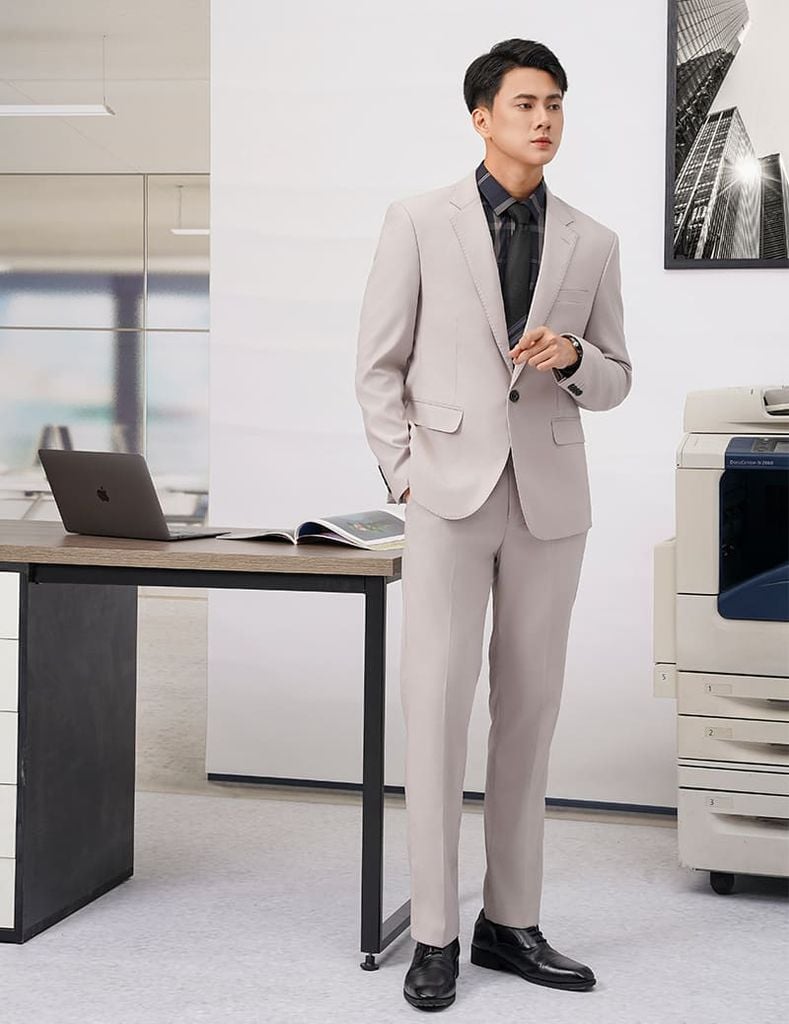 Quần âu nam dáng ôm MQV067K4