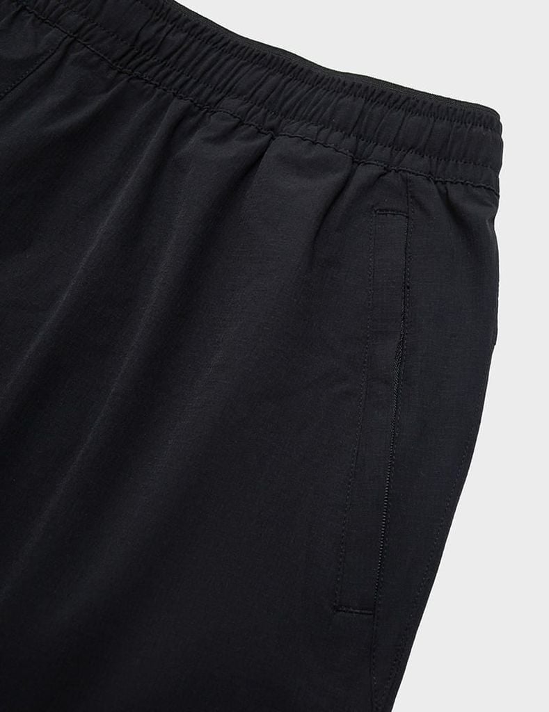 Quần short gió nam cạp chun túi khóa gấu xẻ tà