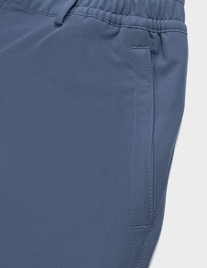 Quần short gió cạp âu túi khóa xẻ gấu