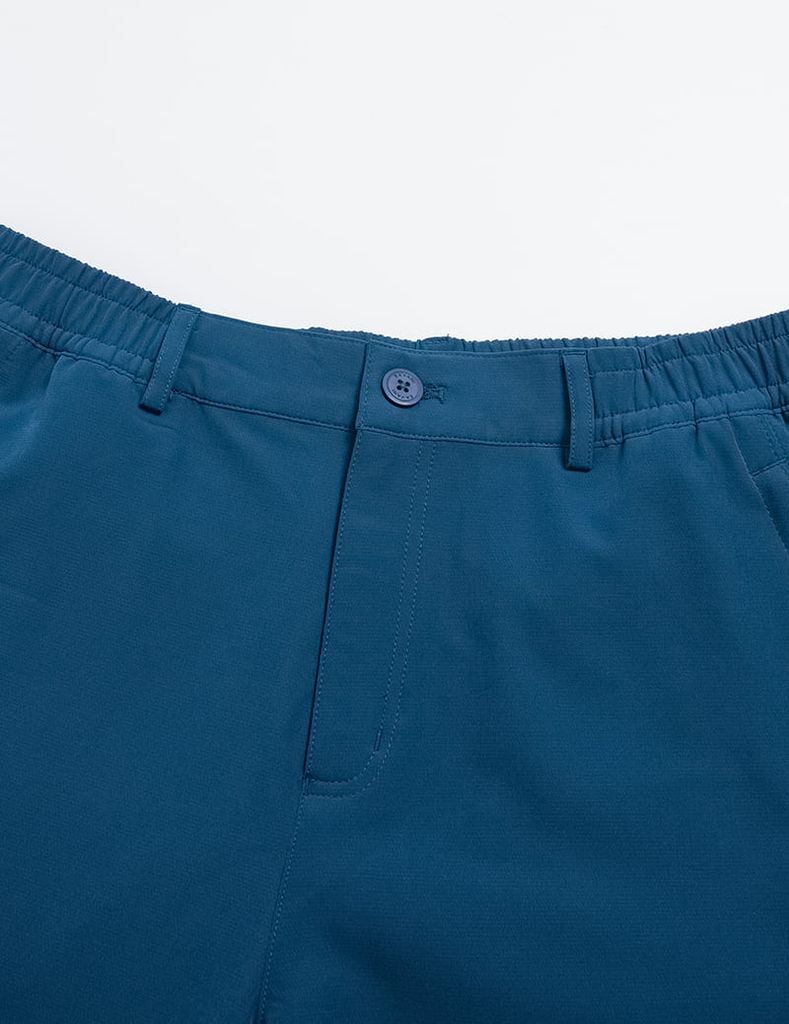 Quần short gió cạp âu túi khóa xẻ gấu