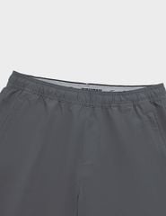 Quần short gió nam cạp chun phối chun dệt bên trong