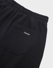 Quần short nam dệt kim túi ốp sau