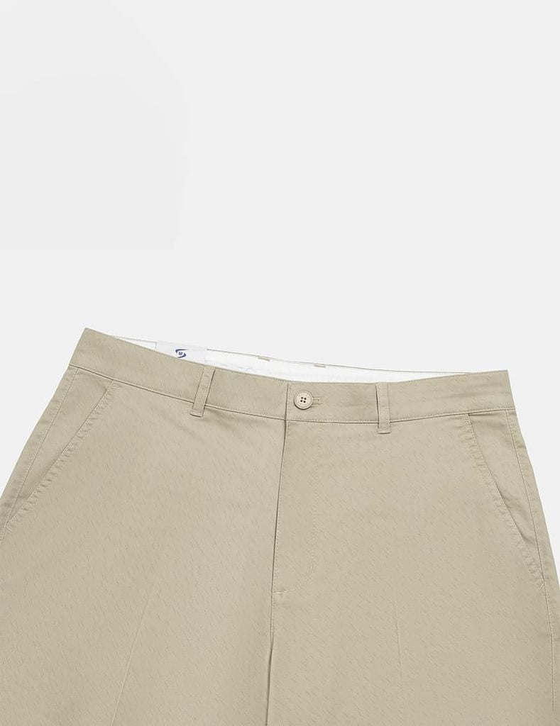 Quần short khaki nam cạp thường kẹp mác da