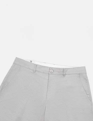 Quần short khaki nam cạp thường kẹp mác da