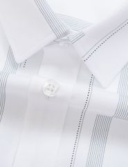 Áo sơ mi nam ngắn tay tà lượn không túi