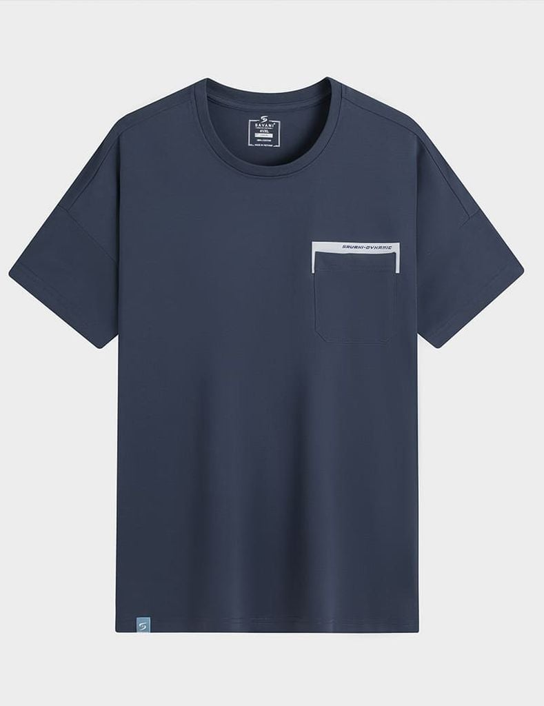 Áo thun ngắn tay cổ tròn in ngực trái dáng casual