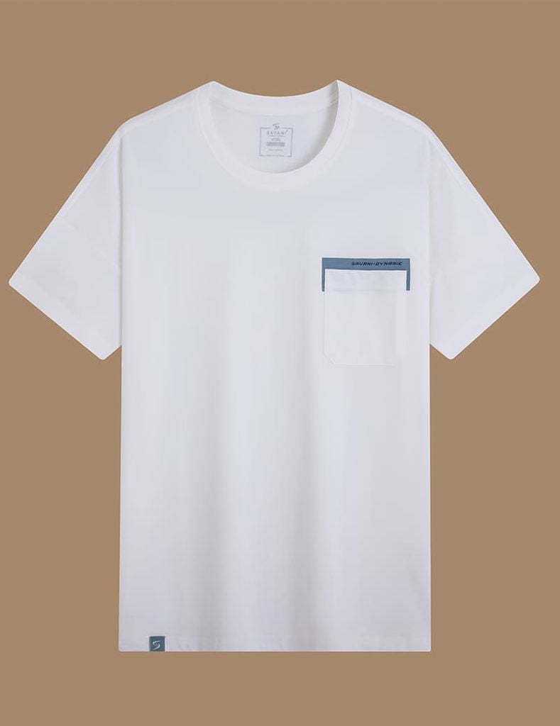 Áo thun ngắn tay cổ tròn in ngực trái dáng casual