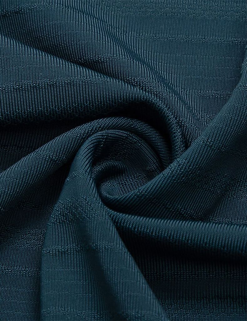 Áo t-shirt nam ngắn tay cổ tròn in logo ngực