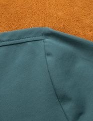 Áo T-shirt nam ngắn tay cổ tròn in mảng trước ngực