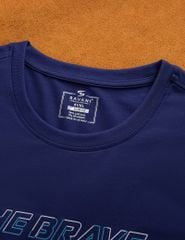 Áo T-shirt nam ngắn tay cổ tròn in mảng trước ngực