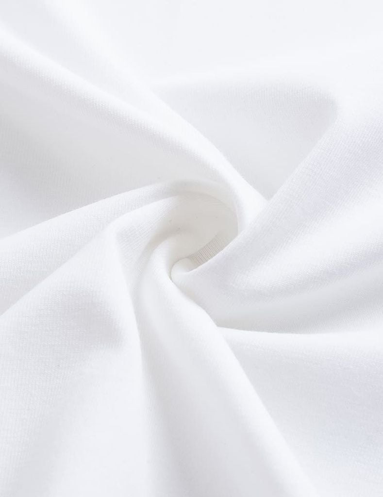 Áo T-shirt nam ngắn tay cổ tròn in mảng trước ngực