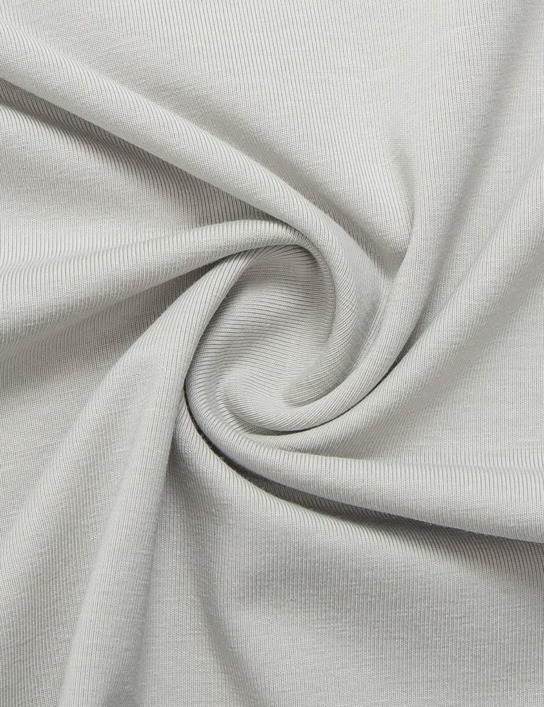 Áo thun nam cố tròn tay raglan in nhỏ gấu áo