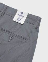 Quần short kaki nam cạp thường họa tiết xước chéo