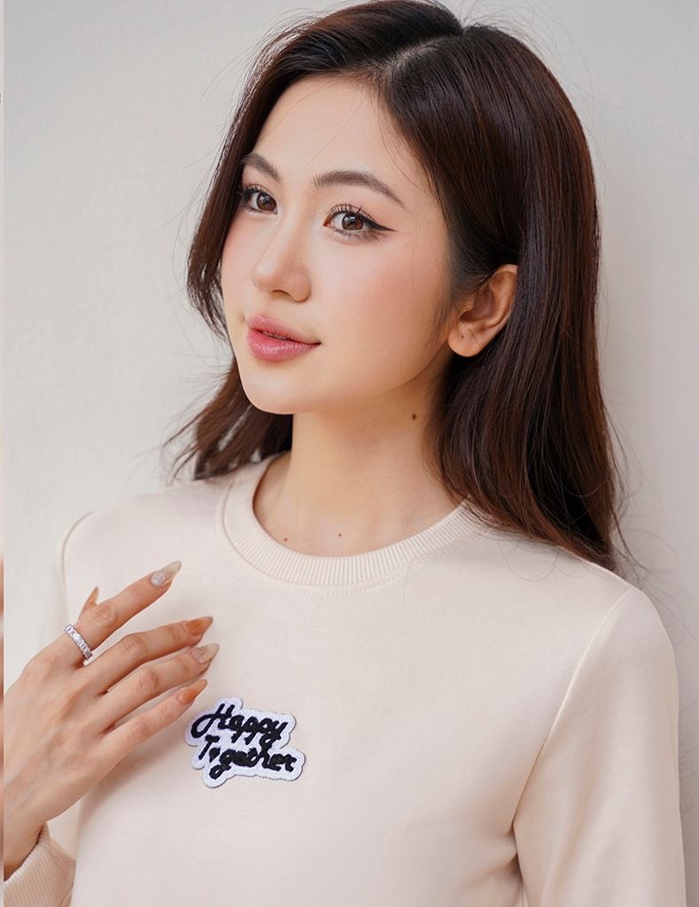 Bộ nỉ cổ tròn nữ WBK009W4