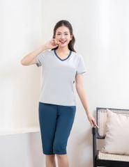 Bộ hè nữ cổ tim quần lửng phối line hai bên