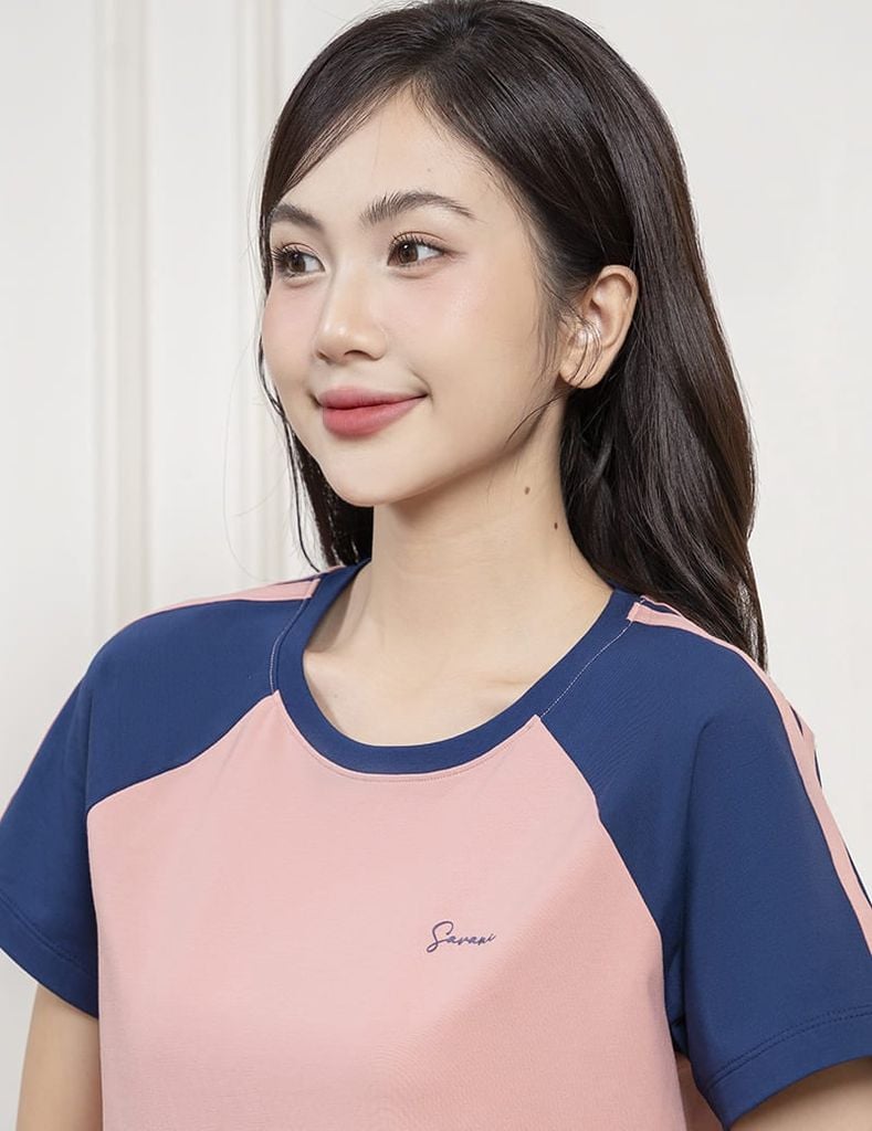 Bộ hè quần lửng nữ tay raglan in sọc hai bên vai