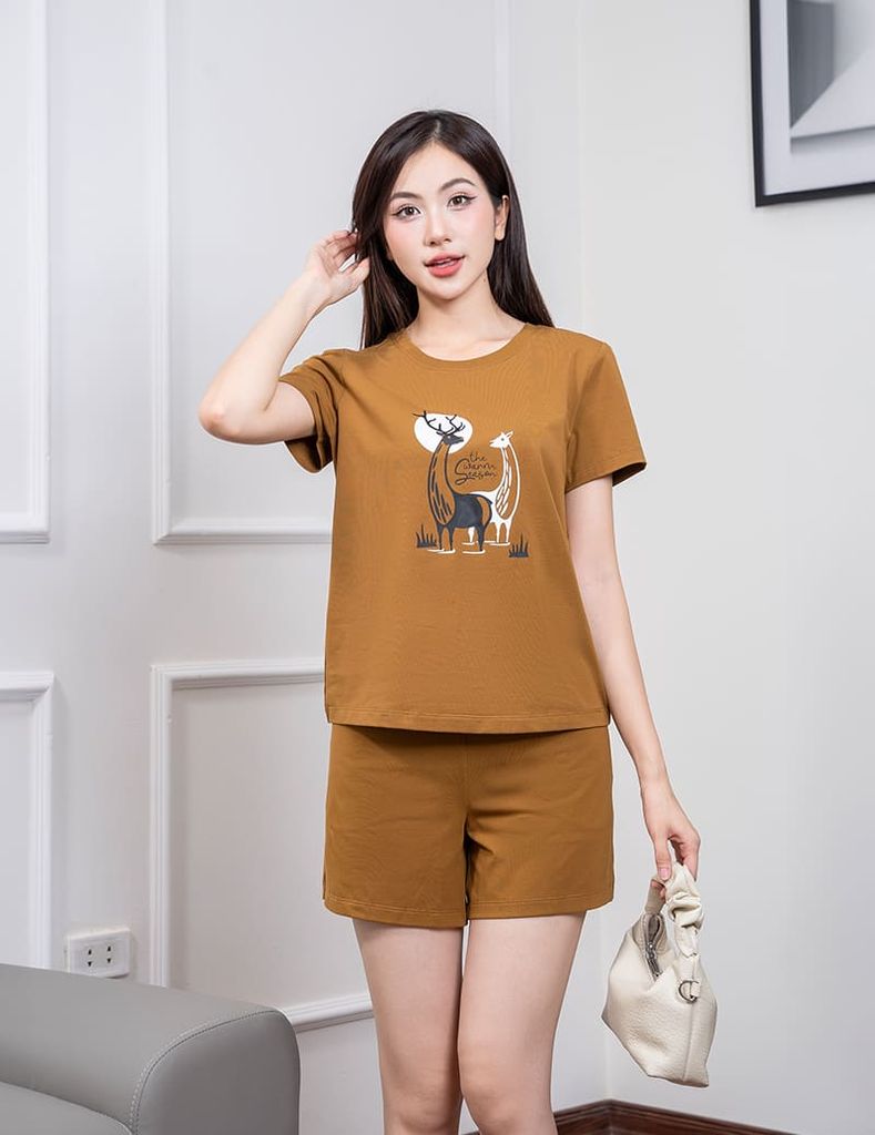 Bộ hè nữ quần đùi áo in ngực