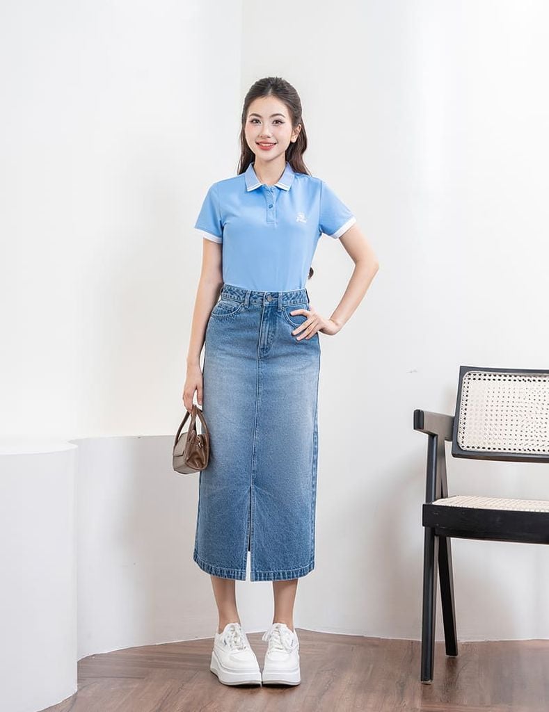 Áo polo ngắn tay nữ mắt chim cổ dệt in nhỏ ngực