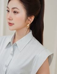 Áo sơ mi nữ ngắn tay cánh dơi kẻ dọc