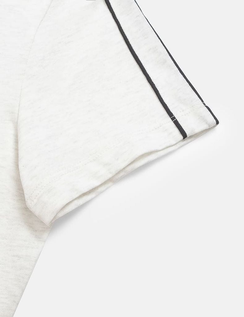 Áo T-shirt nữ phối lé vải dọc vai hình in trước ngực