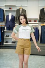 Áo thun ngắn tay nữ cổ tròn hình in trước ngực