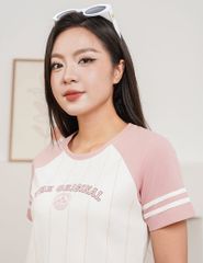 Áo thun ngắn tay nữ cổ tròn hình in trước ngực