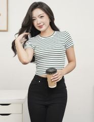 Quần jean nữ ống loe dáng ôm