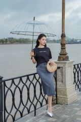 Áo t-shirt ngắn tay cổ tròn nữ in trước ngực