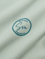 Áo t-shirt ngắn tay cổ tròn nữ phối cổ khác màu hình in nhỏ trước ngực