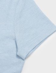 Áo thun gân ngắn tay nữ cổ V cúc bọc vải chính