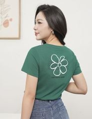Áo thun ngắn tay cổ tròn nữ hình in trước ngực