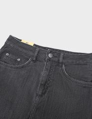 Chân váy jean dáng dài xẻ sau