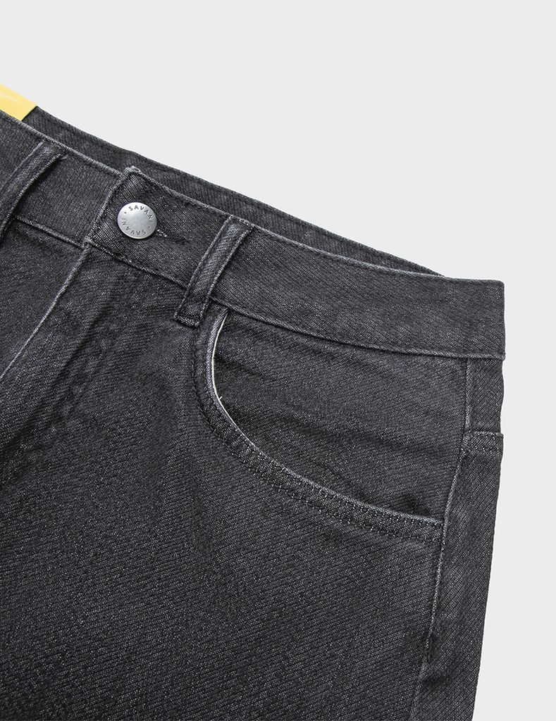 Chân váy jean dáng dài xẻ sau