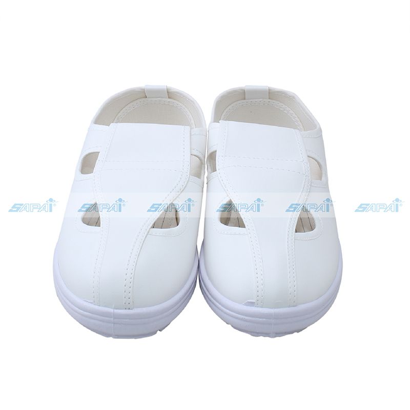 Giày 4 lỗ đế PVC NP01