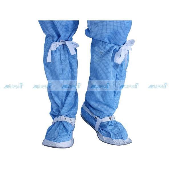 Giày ống đế cao su xám chịu nhiệt hấp tiệt trùng SOP03.01