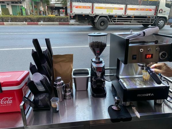 tron-goi-xe-caphe-pha-may-mang-di-gia-re