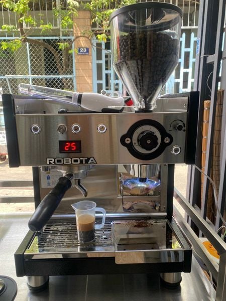 may-pha-robota-2in1-tich-hop-xay-va-pha