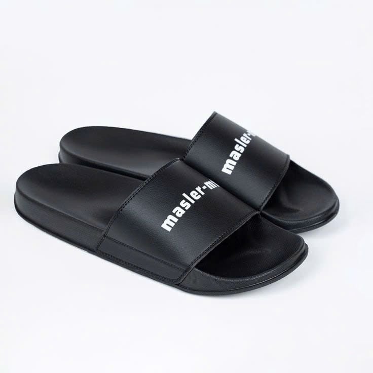  Dép da quai ngang nam nữ Unisex Slipper M Masler-MT màu đen có lớp đế êm chân thoải mái, bền bỉ và siêu nhẹ MT2 