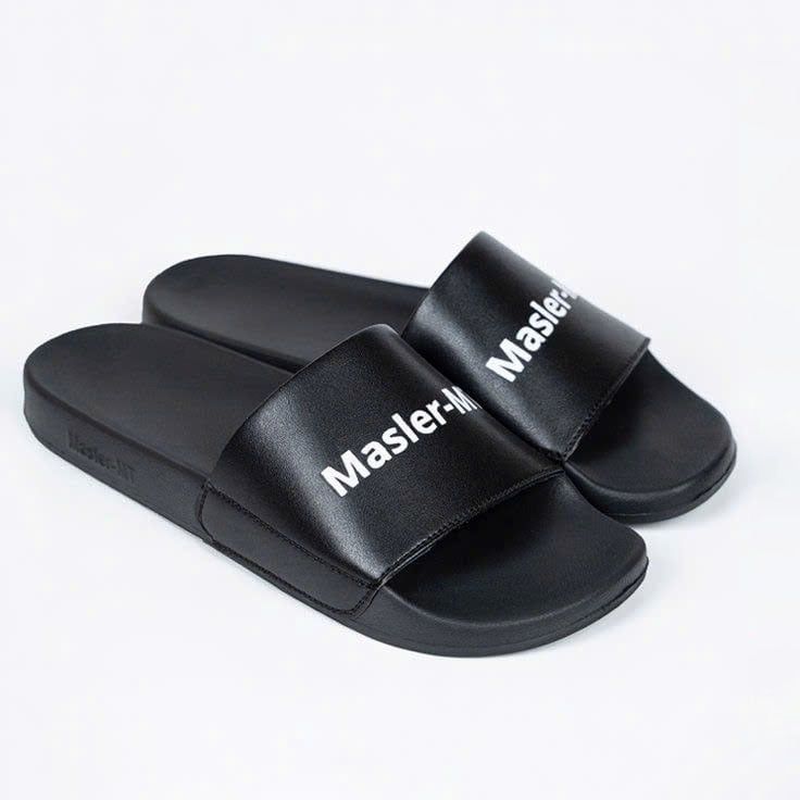  Dép da quai ngang nam nữ Unisex Slipper M Masler-MT màu đen với lớp quai êm chân và đế chống trơn chống nước MT3 