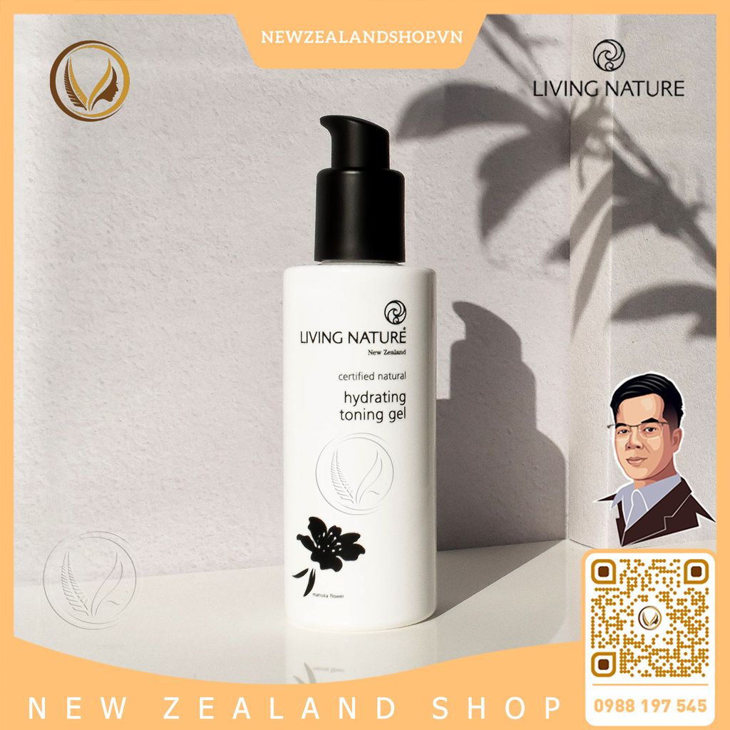 Gel dưỡng ẩm, kiểm soát nhờn Living Nature Hydrating Toning Gel 120ml